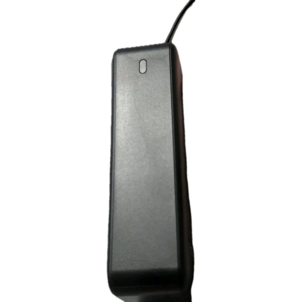 Bb. Energizer Max 30,000mAh Power Bank LCD Display Used/Tested – See Description